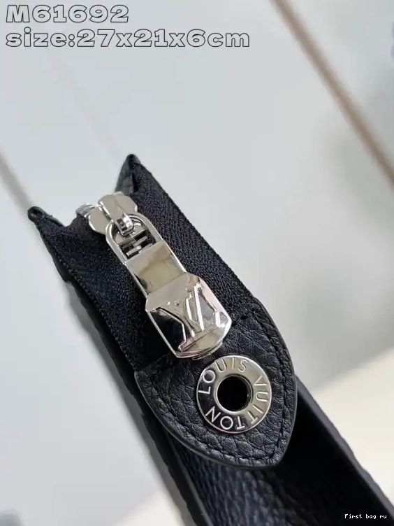 First bag ru POCHETTE LOUIS MM VOYAGE VUITTON 0520